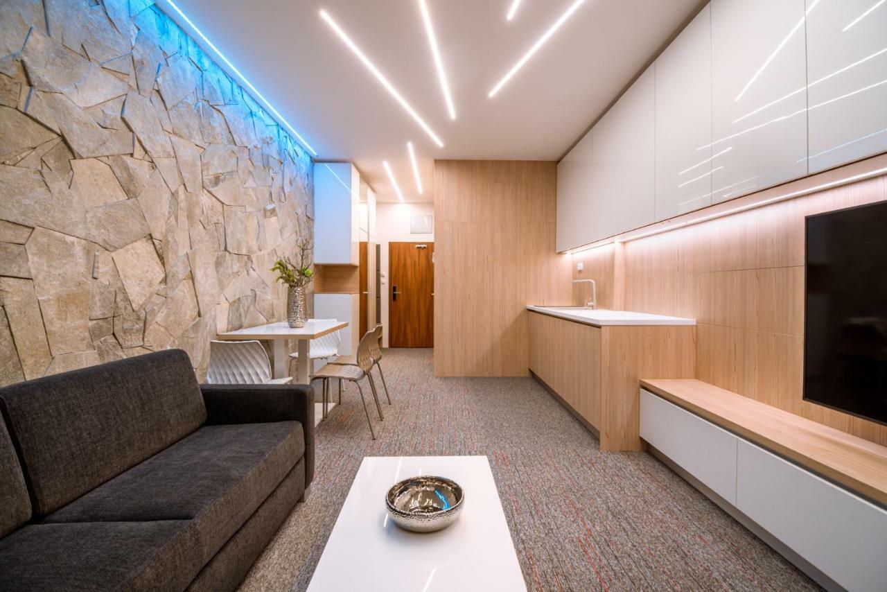 Apartment Luna Hrebienok C109 Vysoke Tatry Exterior photo